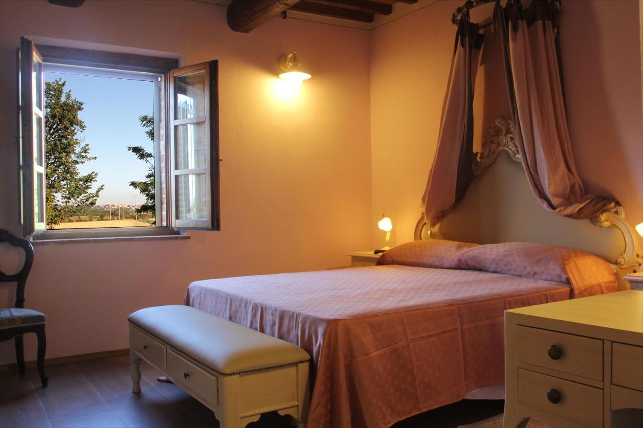 Relais La Leopolda Panzió Cortona Kültér fotó