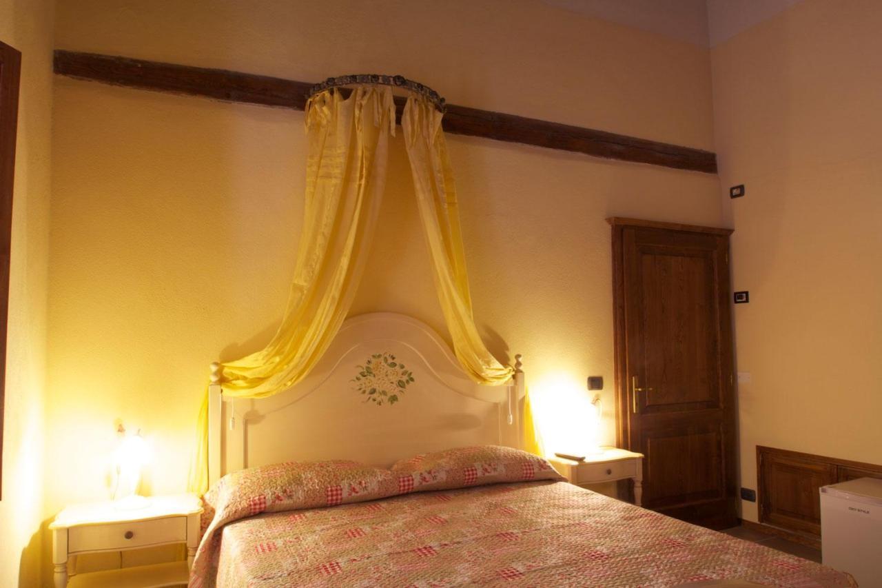 Relais La Leopolda Panzió Cortona Kültér fotó