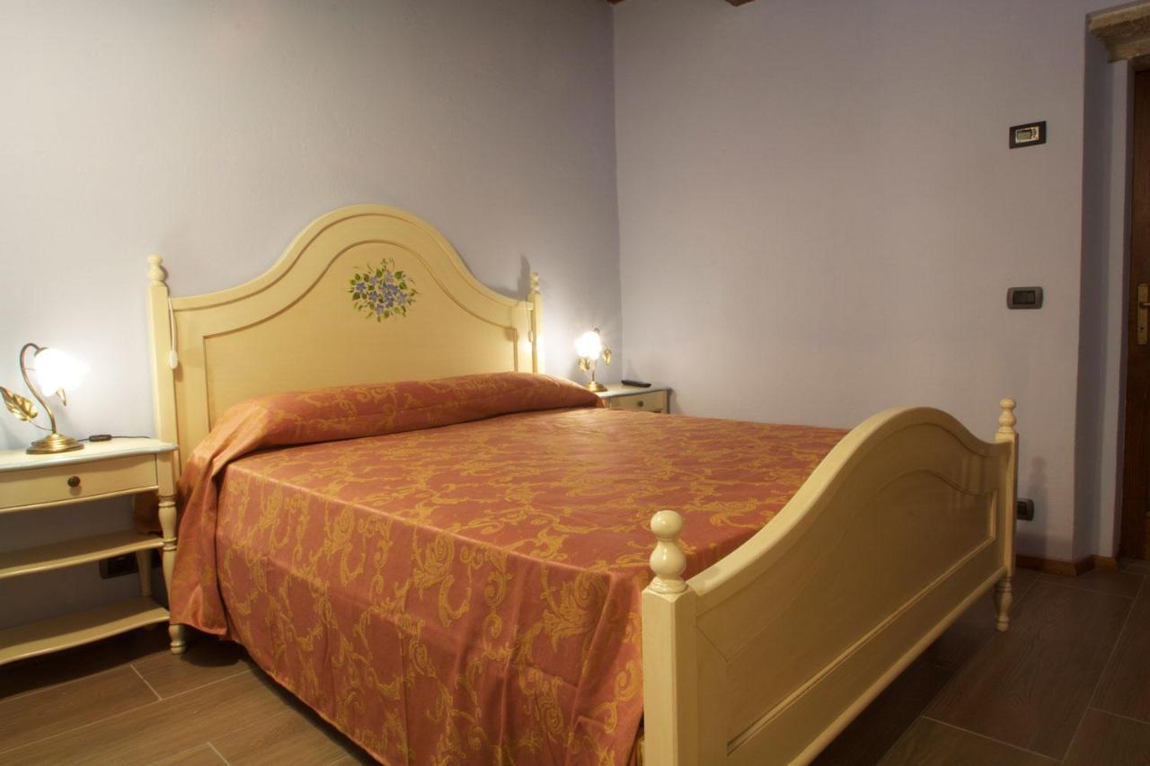 Relais La Leopolda Panzió Cortona Kültér fotó