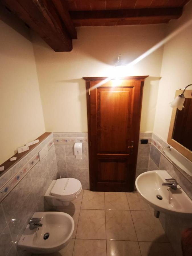Relais La Leopolda Panzió Cortona Kültér fotó